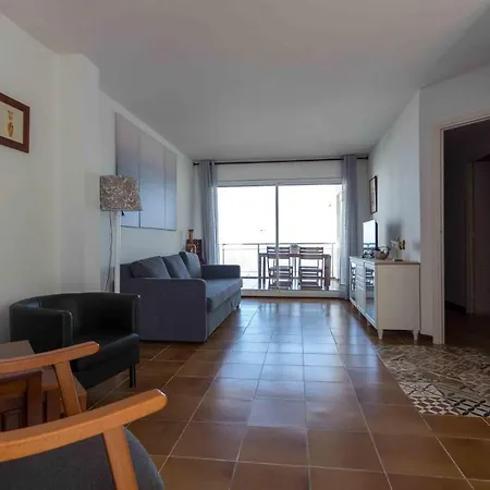 아파트 Primerisima Linea De Mar. Hutg 038644-53 *