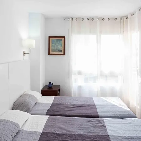 Primerisima Linea De Mar. Hutg 038644-53